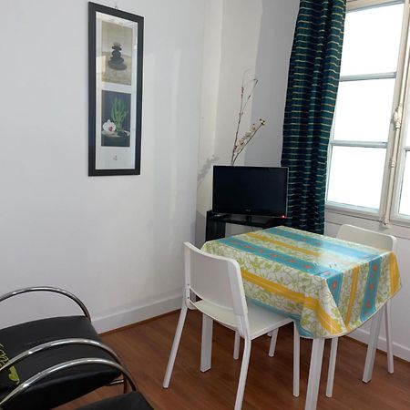 Studio N•4 En Plein Coeur De La Ville Thermal บาญเญอ-เดอ-บีกอร์ ภายนอก รูปภาพ