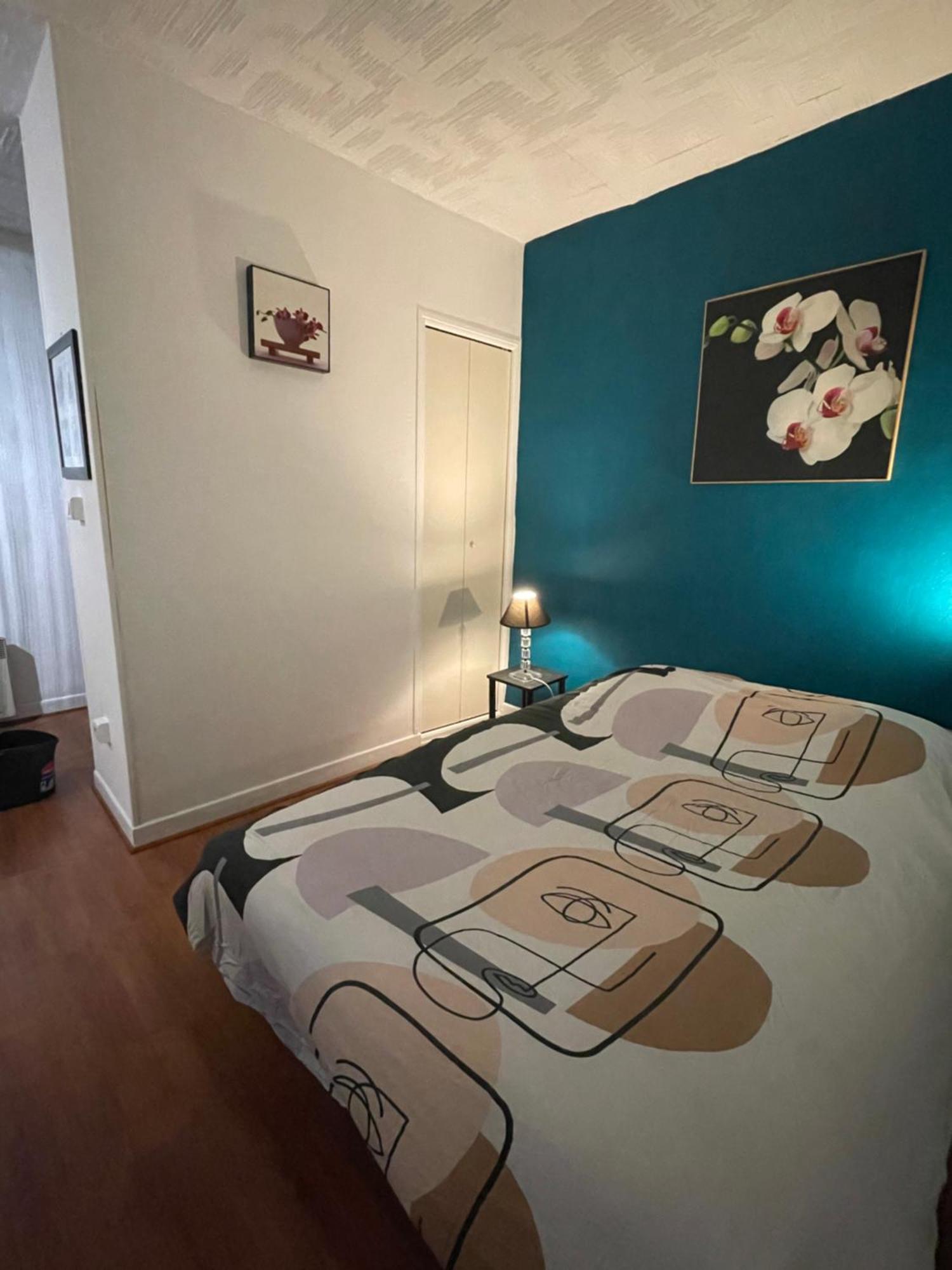Studio N•4 En Plein Coeur De La Ville Thermal บาญเญอ-เดอ-บีกอร์ ภายนอก รูปภาพ